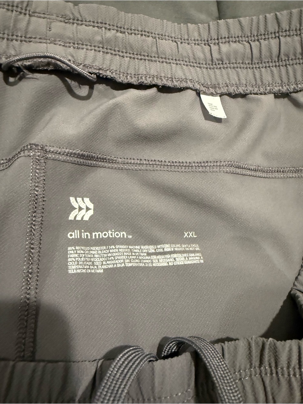 Bundle of 4- all in motion Men's Athletic Shorts - Green, Red, Gray, Cream - Picture 8 of 15